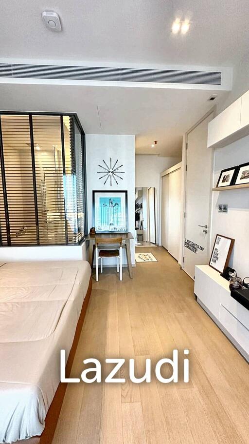 1 Bed 1 Bath 54 SQ.M The Strand Thonglor