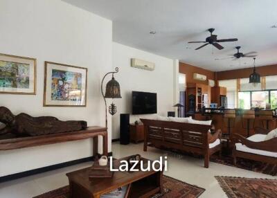 4 Bedrooms 6 Bathrooms 607 SQ.M. Baan Anda