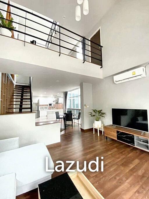 3 Bed 3 Bath 300 SQ.M House in sukhumvit 49