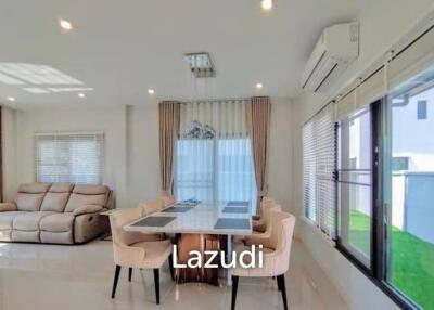 3 Bed 4 Bath 184 SQ.M Grande Pleno Sukhumvit-Bangna