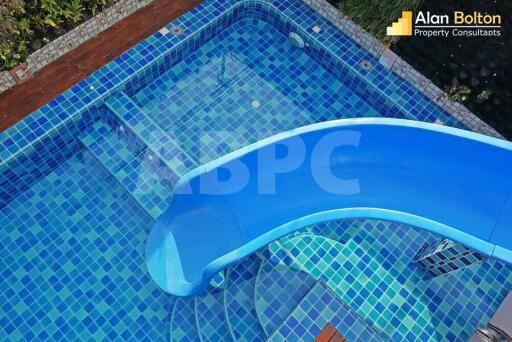 7 Bed 8 Bath Pool Villa in Jomtien