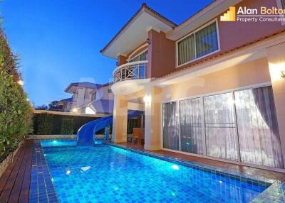 7 Bed 8 Bath Pool Villa in Jomtien