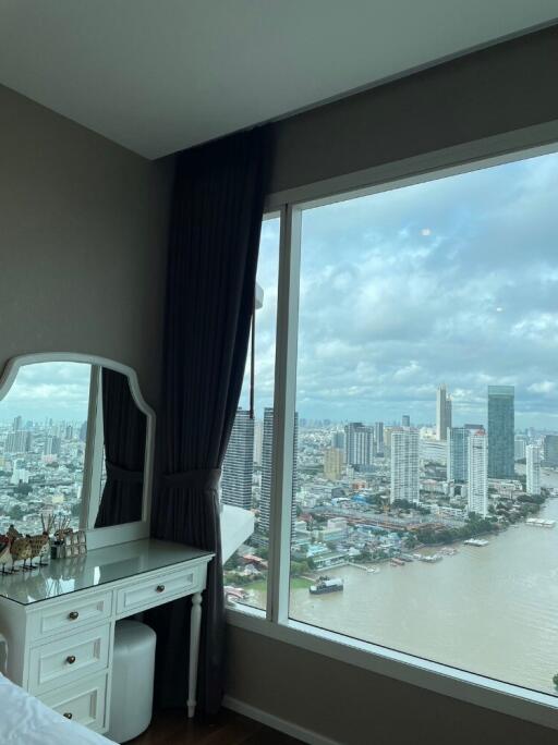 Bedroom with city view