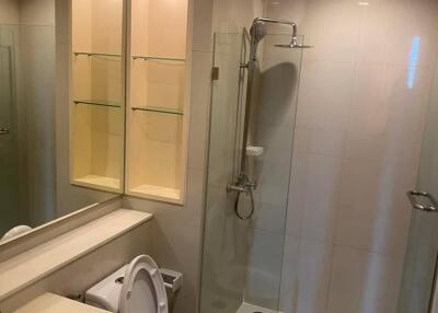 1-BR Condo at Ivy Sathorn 10 near BTS Saint Louis