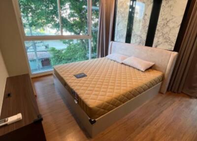 2-BR Condo at Q Prasarnmit near MRT Phetchaburi