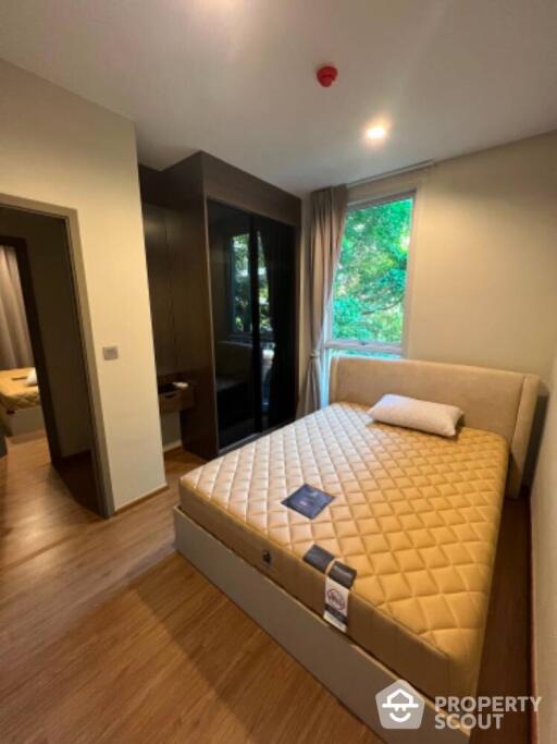 2-BR Condo at Q Prasarnmit near MRT Phetchaburi