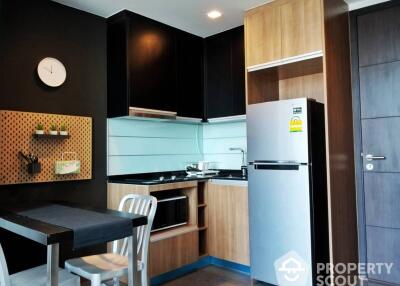 1-BR Condo at Wish Signature Midtown Siam near BTS Ratchathewi