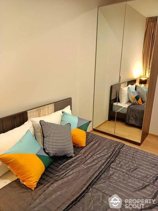 1-BR Condo at Oka Haus Sukhumvit 36 near BTS Thong Lor