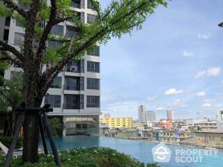 1-BR Condo at The Room Sathorn near BTS Surasak