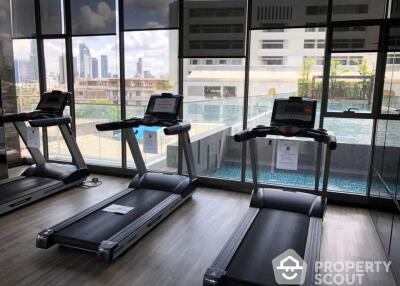 1-BR Condo at The Room Sathorn near BTS Surasak