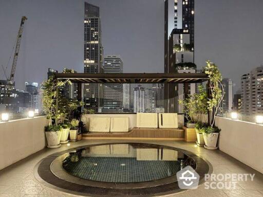 1-BR Condo at Sukhumvit Suite near BTS Nana