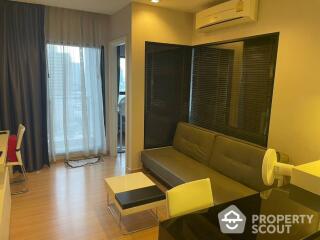 1-BR Condo at Urbano Absolute near BTS Krung Thon Buri