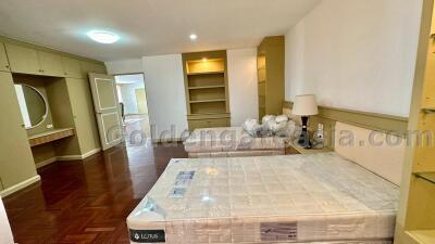 3 Bedrooms Furnished Condo For Rent - Sukhumvit 39 (Phrom Phong)