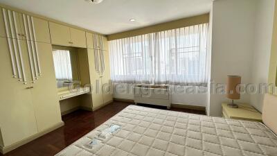 3 Bedrooms Furnished Condo For Rent - Sukhumvit 39 (Phrom Phong)