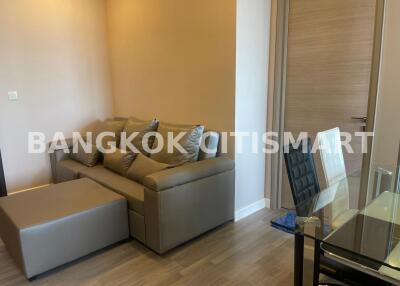 Condo at The Room Rama IV for rent