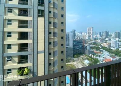 For Rent: 1 Bedroom Duplex at The Emporio Place - BTS Phrom Phong 14 Mins Walk