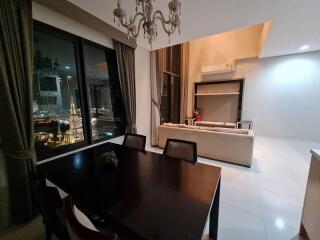 For Sale Bangkok Condo Villa Asoke New Phetchaburi MRT Phetchaburi Ratchathewi