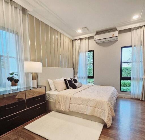 For Sale and Rent Bangkok Single House Nantawan Rama9-New Krungthepkreetha Srinagarindra - Rom Klao Saphan Sung