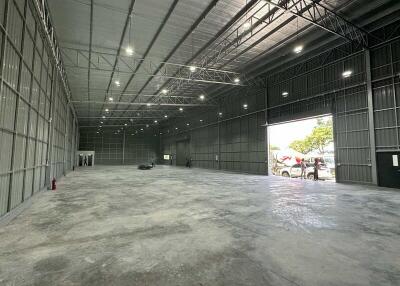 For Rent Nonthaburi Warehouse near Tiwanon Road in Pak Kret district