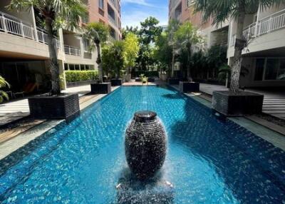 For Rent Bangkok Condo The Rise Sukhumvit 39 BTS Phrom Phong Watthana