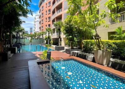 For Rent Bangkok Condo The Rise Sukhumvit 39 BTS Phrom Phong Watthana