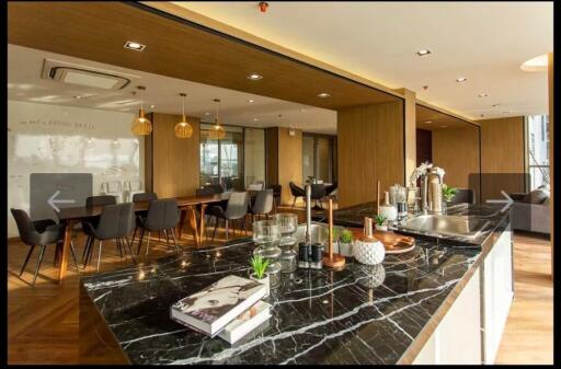 Modern kitchen with dining area