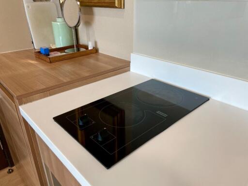 Modern kitchen cooktop