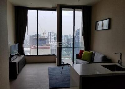 For Sale and Rent Condominium The Esse Asoke  45 sq.m, 1 bedroom