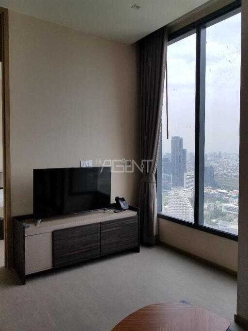 For Sale and Rent Condominium The Esse Asoke  45 sq.m, 1 bedroom