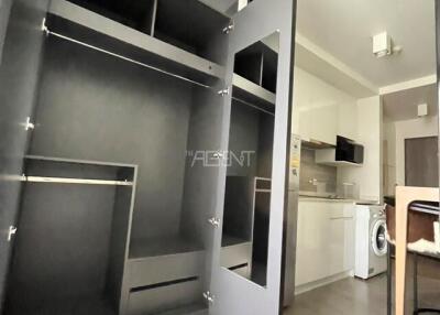 For Sale with Tenant Condominium Maestro 02 Ruamrudee  29 sq.m, 1 bedroom