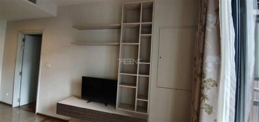 For Sale with Tenant Condominium Onyx Phaholyothin  40.87 sq.m, 1 bedroom