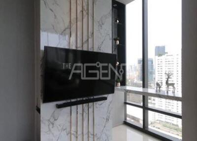 For Sale with Tenant Condominium Ashton Silom  72 sq.m, 2 bedroom