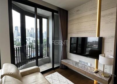 For Sale with Tenant Condominium Ideo Q Sukhumvit 36  49.43 sq.m, 1 bedroom