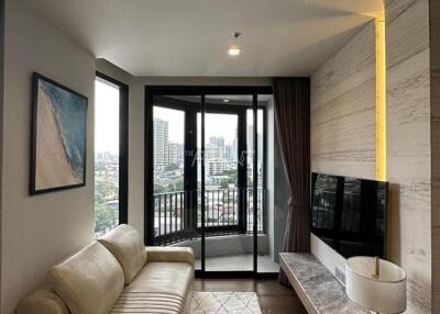 For Sale with Tenant Condominium Ideo Q Sukhumvit 36  49.43 sq.m, 1 bedroom