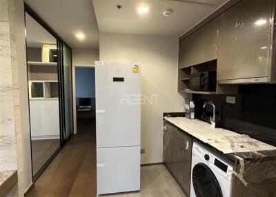 For Sale with Tenant Condominium Ideo Q Sukhumvit 36  49.43 sq.m, 1 bedroom