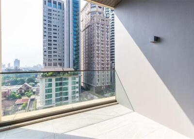 For Sale and Rent Condominium Baan Sindhorn  161 sq.m, 2 bedroom