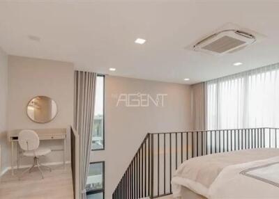 For Rent House VIVE Krungthep Kreetha  421 sq.m, 4 bedroom