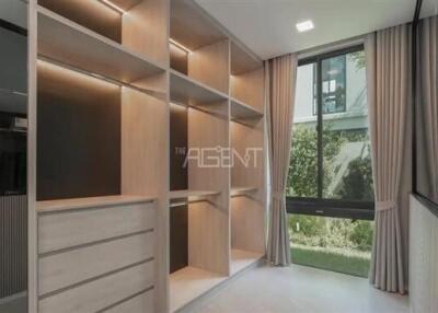 For Rent House VIVE Krungthep Kreetha  421 sq.m, 4 bedroom