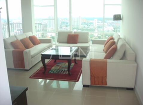 For Sale with Tenant Condominium Fullerton Sukhumvit  152.8 sq.m, 3 bedroom