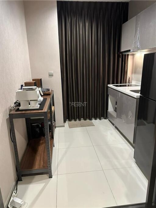 For Sale Condominium Life Asoke-Rama 9  32 sq.m, 1 bedroom