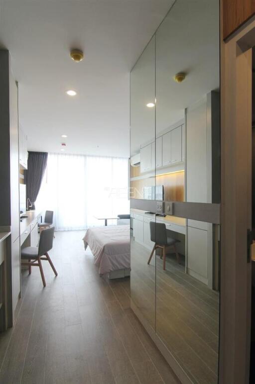 ขาย และให้เช่าคอนโดมิเนียม โนเบิล รีโว สีลม  34 sq.m, 1 ห้องนอน