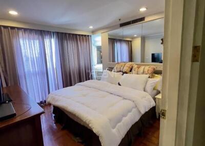 For Rent Condominium Wittayu Complex  100 sq.m, 3 bedroom