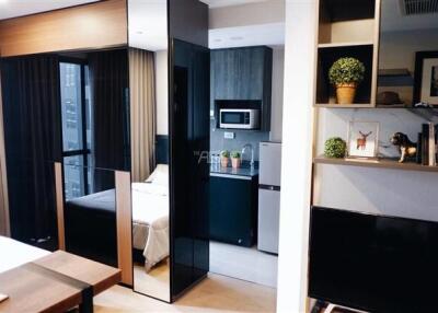 For Sale Condominium Ashton Chula-Silom  24.5 sq.m,  bedroom Studio