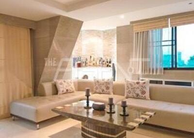 For Sale and Rent Condominium Supalai Place Sukhumvit 39  211 sq.m, 2 bedroom