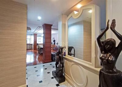 For Sale Condominium Premier Condo Sukhumvit 24  410 sq.m, 4 bedroom Duplex