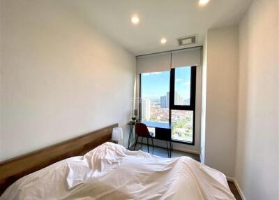 For Rent Condominium Whizdom Essence Sukhumvit  51.9 sq.m, 2 bedroom