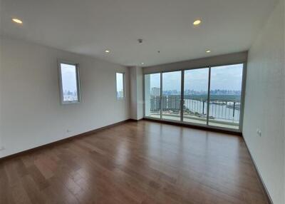 For Sale Condominium Supalai Riva Grande  457.6 sq.m, 4 bedroom Pent House