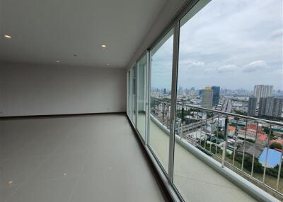 For Sale Condominium Supalai Riva Grande  457.6 sq.m, 4 bedroom Pent House