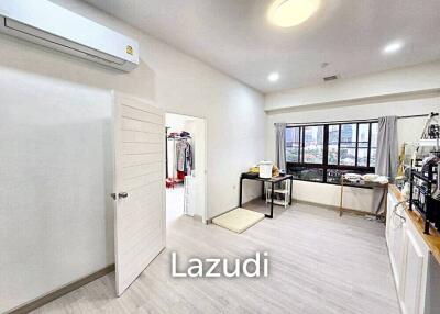 3 Bed 122 SQ.M Lumpini Place Suanplu-Sathorn