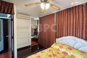 Fully Renovated 4 Bed 2 Bath Condo in Jomtien ABPC1175